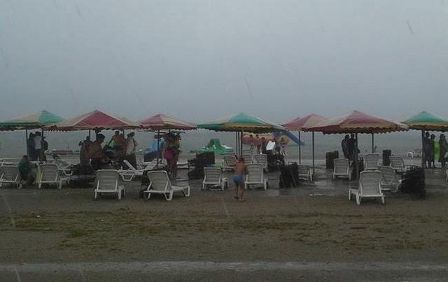 Курорт Херсонской области накрыло ураганом