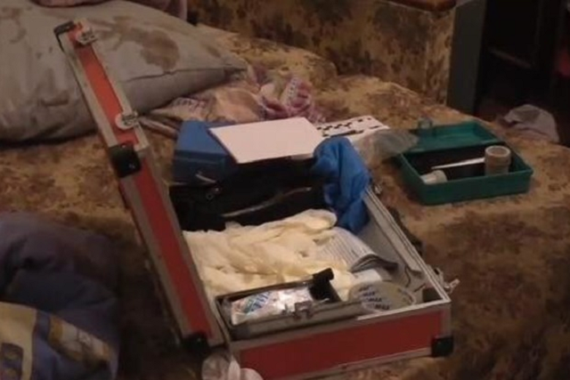 В Киеве мужчина кулаками забил мать до смерти