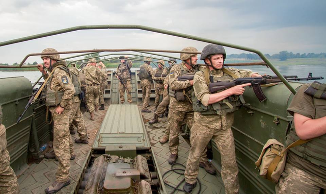 Сутки в АТО: Боевики обстреляли Широкино и Водяное из установок «Град»