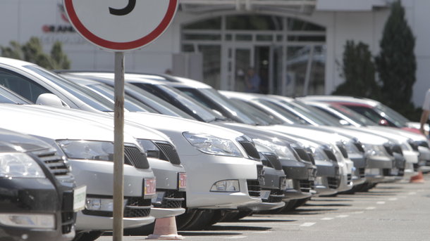 Чем грозят попытки перепродажи авто с иностранными номерами