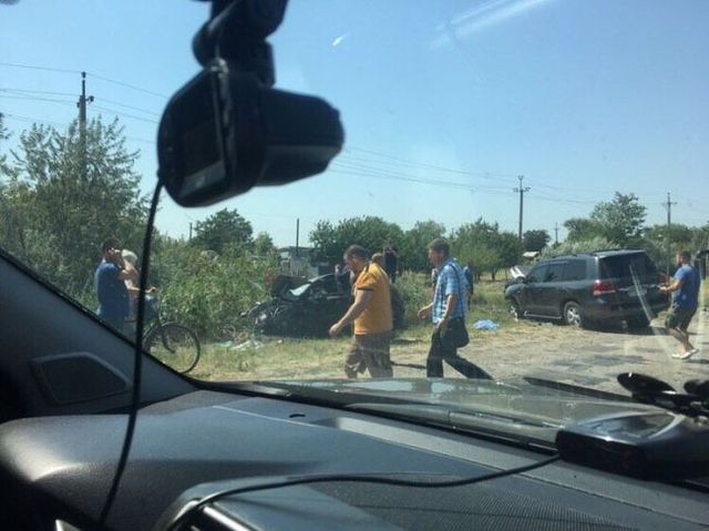 Под Херсоном Peugeot на полном ходу влетел в Land Cruiser: двое погибших