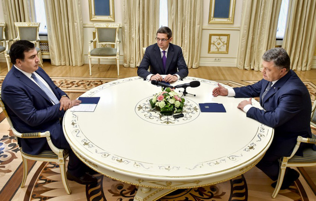 Порошенко й раньше предлагал выслать Саакашвили в Грузию, но получил отказ