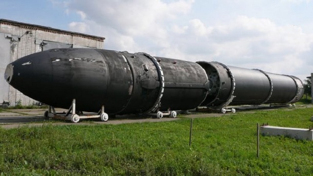 Украинские ракетные двигатели в КНДР могла отправить Россия, - глава Госкосмоса Радченко