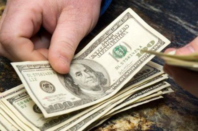 Гривна расправляется со всеми «иностранными конкурентами»: свежий курс от НБУ