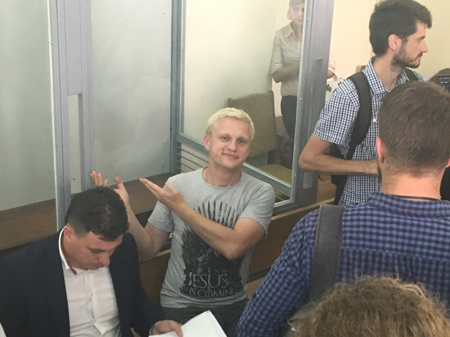 Суд начал рассматривать меру пресечения Шабунину