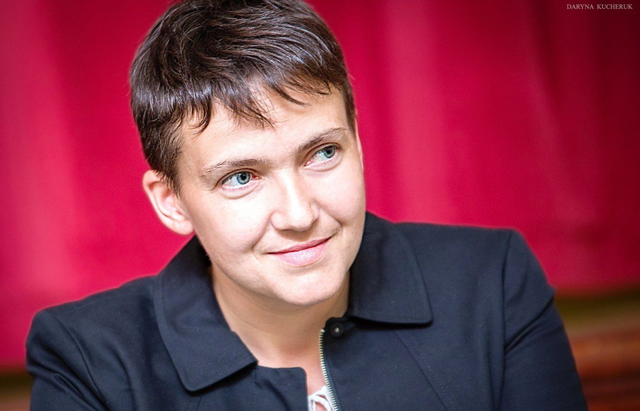 Работали по темниках Кремля: Стало известно, как в России освещали визиты Савченко