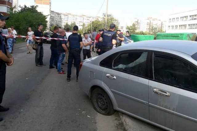 Під час стрілянини вінницький нардеп отримав кулю в живіт