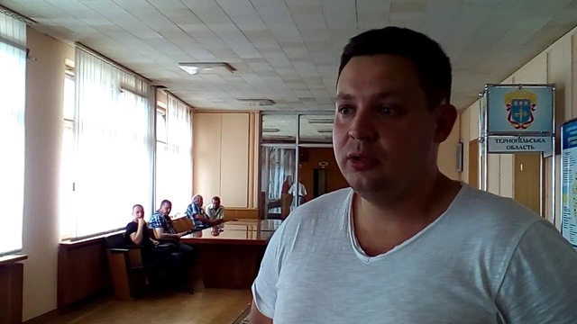 Скандали по-тернопільськи: «Ти ж баба! Хіба ти воювала? Де купила те посвідчення УБД?»