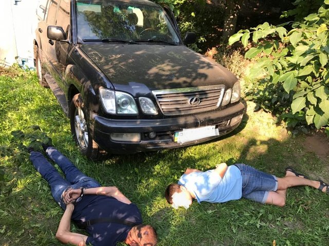 Lexus замглавы Нацполиции нашли, угонщики ликвидированы