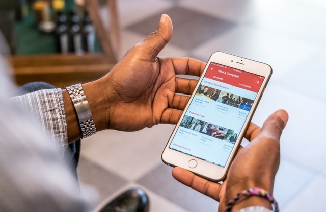 YouTube запускає розділ термінових новин