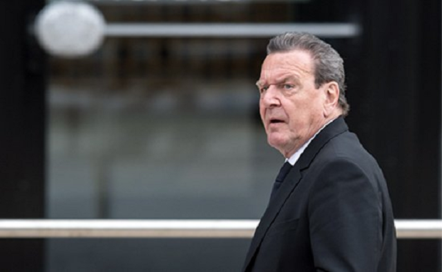 "Друзі" Кремля стають паріями в ЄС: Лідер ХСС назвав екс-канцлера Шредера "російським найманцем"