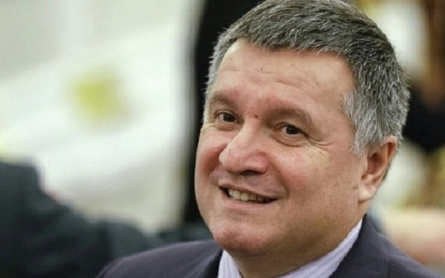 Полицейских, нашедших украденный "Лексус" заместителя Князева, наградят