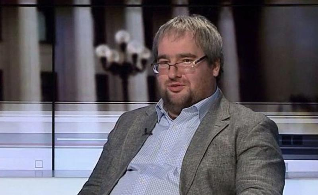 Народ получил «гранату» от Гройсмана под отопительный сезон – политолог