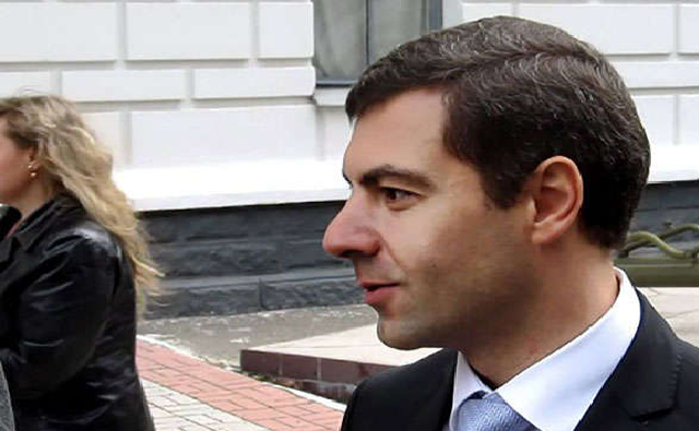 Фіскали перевірять, як 20-річна донька соратника Януковича прикупила «понад 10 об’єктів нерухомості» у Києві