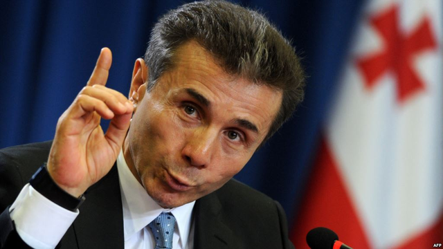 Пока грузинские военные защищают Украину, Иванишвили отправляет детей в Крым