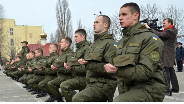 Нацгвардия устроила патриотический флешмоб в честь Дня Независимости Украины