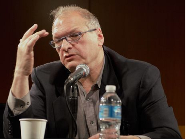 Фельштинский: Гитлер по сравнению со Сталиным выглядит лишь плохим учеником, двоечником