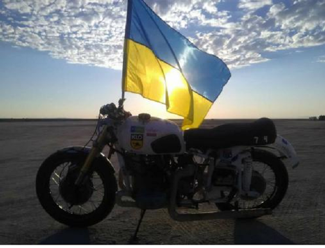 Украинский мотоцикл Днепр установил мировой рекорд скорости и опередил Harley-Davisdon