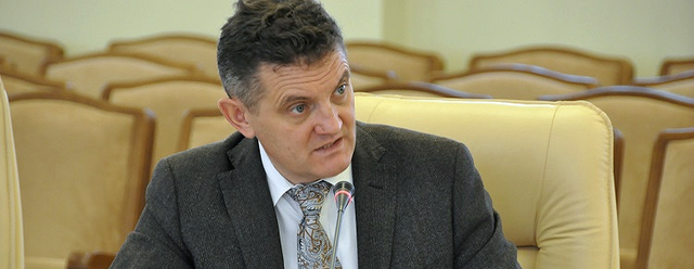 Взрывоопасный гибрид. Чем закончится предлагаемая Минздравом реформа медицины