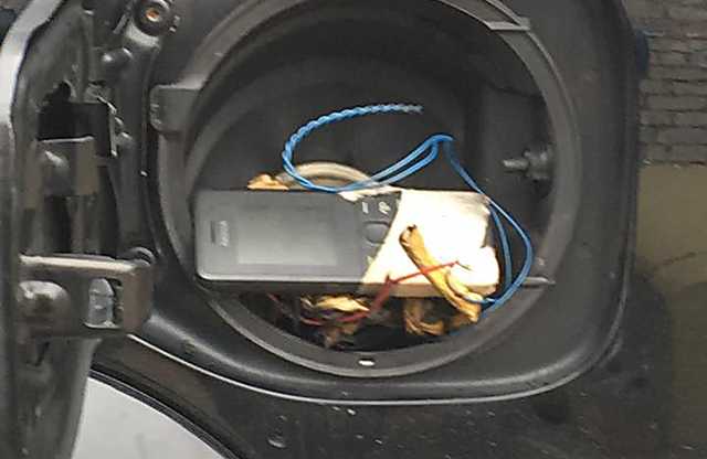 В Николаеве неизвестные подложили взрывчатку в автомобиль депутата горсовета