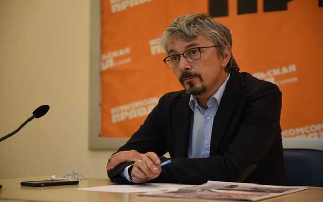 Ткаченко рассказал, чем закончился конфликт 1+1 и Светланы Лободы