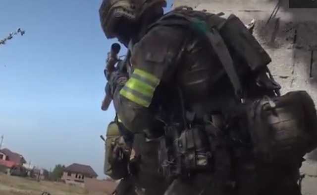 Двое российских силовиков ликвидированы в ходе операции в дагестанском Хасавюрте