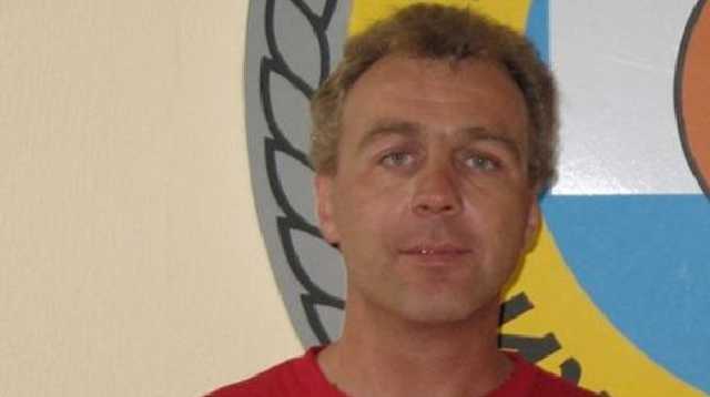 В Киеве двоих подростков ударило током на крыше вагона