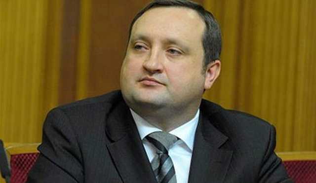 Суд вывел из-под ареста дом матери Сергея Арбузова