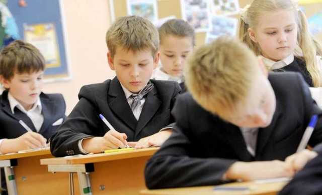 Школьников ждет неприятный сюрприз, родителям придется раскошелиться