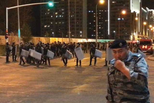 После беспорядков в Казахстане отключили соцсети и мессенджеры