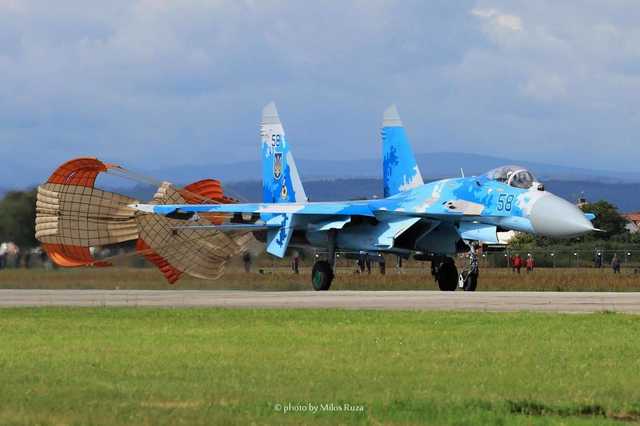 Летчик ВСУ победил на международном авиапоказе CIAF-2017 в Чехии