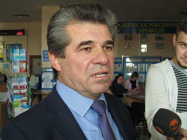 “Валера Гребінь” або як Валерій Ярошенко заробляє мільйонні статки на безробітті