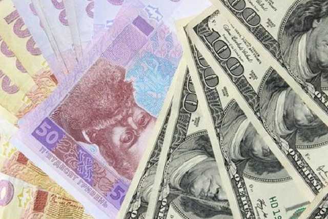 На черном рынке Украины дефицит доллара