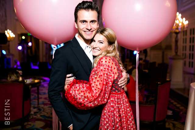 Ведущий "Евровидения-2017" женился на дочери миллиардера