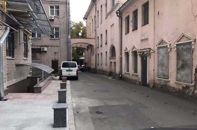 "Уберите их подальше": жителей Киева попросили о нестандартной услуге