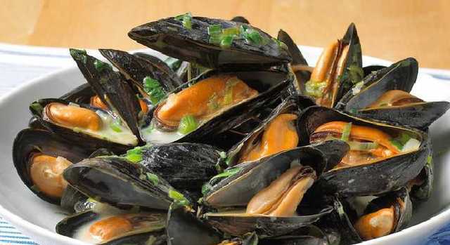 В Крыму изъяли и сожгли 25 килограммов мидий