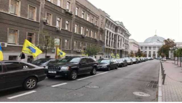 Власть готовит репрессии против "бляхеров": переписаны все номера участников протеста