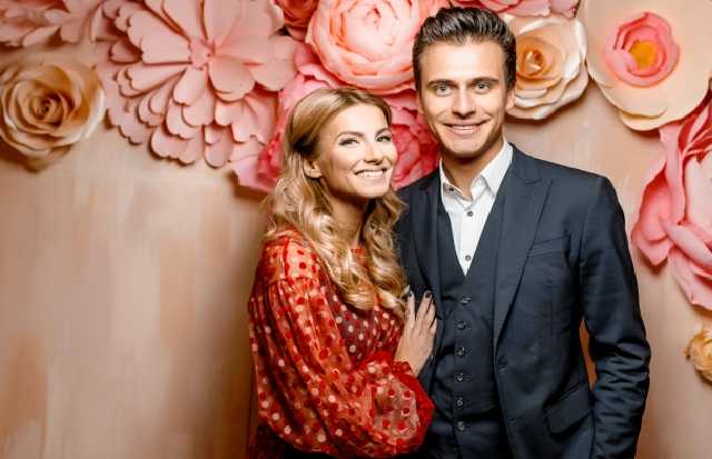 Елизавета Юрушева вышла замуж в платье за $ 3 тысячи