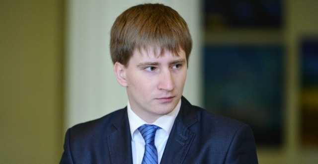 Подозреваемому в подделке диплома экс-главе аппарата КГГА избрали меру пресечения