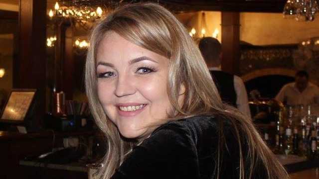 Сестра Парубия сбежала от журналистки после неудобного вопроса о взятке