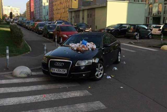 Киевляне грязно отомстили герою парковки