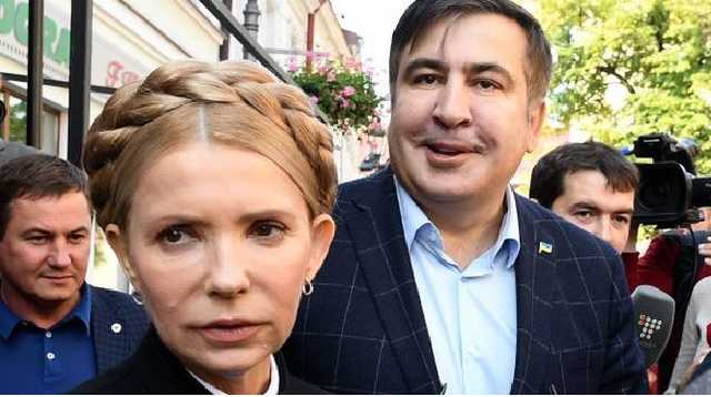 З сьогоднішнього дня до Тимошенко вишикується черга, – політолог