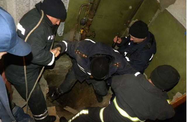 В Чернигове в колодце обнаружили тело женщины