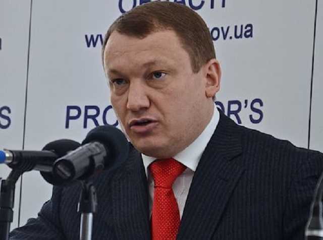 Під “дахом” обласного прокурора Чернігівщини Володимира Комашко діє потужна лісова мафія