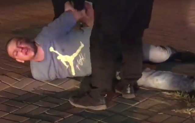 Трёхочковый: в столице пьяный баскетболист прыгнул в мусорный бак