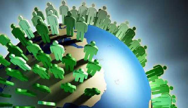 Продолжаем вымирать: Госстат посчитал количество украинцев