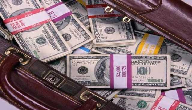 «Леваки» из ЕС пытаются «попилить» кремлевские деньги на борьбе с «украинским фашизмом»