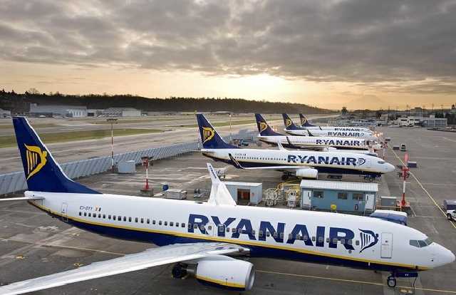 Авиакомпания Ryanair отменила часть рейсов из-за нехватки пилотов