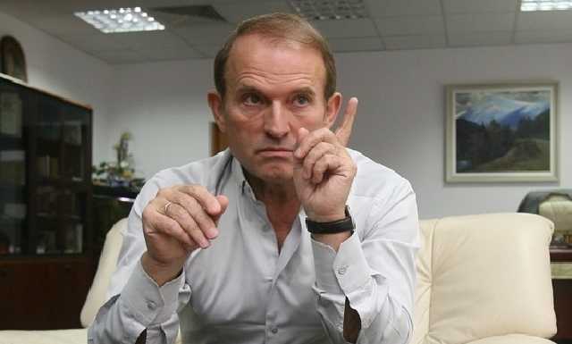 С кем связано ООО «Креатив Трейдинг»