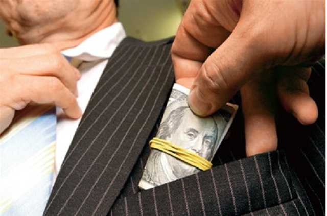 Затриманому на хабарі чиновнику міськради Юрію Гольцю повернули 1,9 млн грн застави